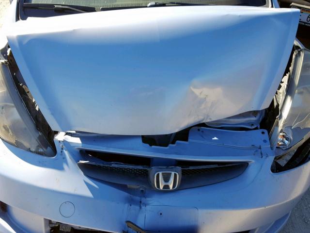 JHMGD38458S031402 - 2008 HONDA FIT BLUE photo 7