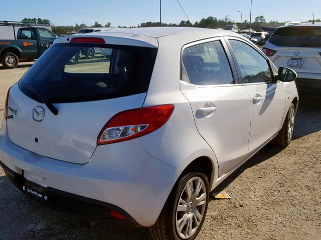 JM1DE1KZ8E0185314 - 2014 MAZDA MAZDA2 SPO WHITE photo 4