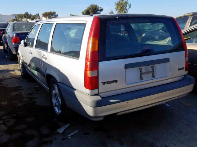 YV1LW554XV2312854 - 1997 VOLVO 850 SILVER photo 3