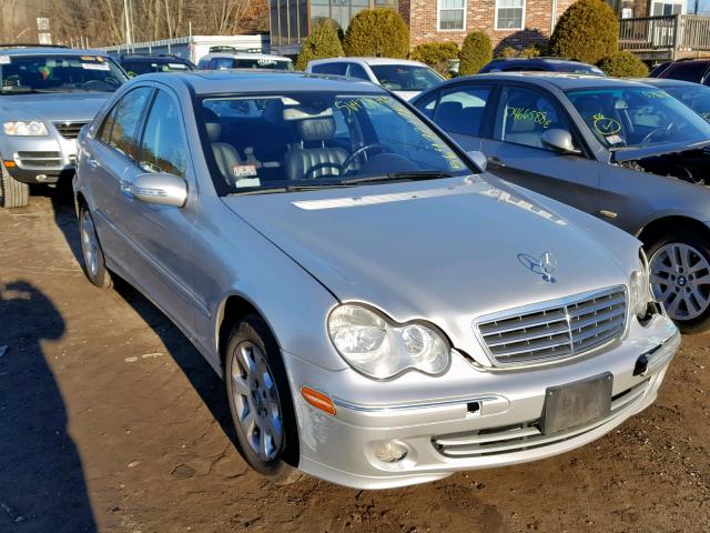 WDBRF84J65F680688 - 2005 MERCEDES-BENZ C 320 4MAT GRAY photo 1