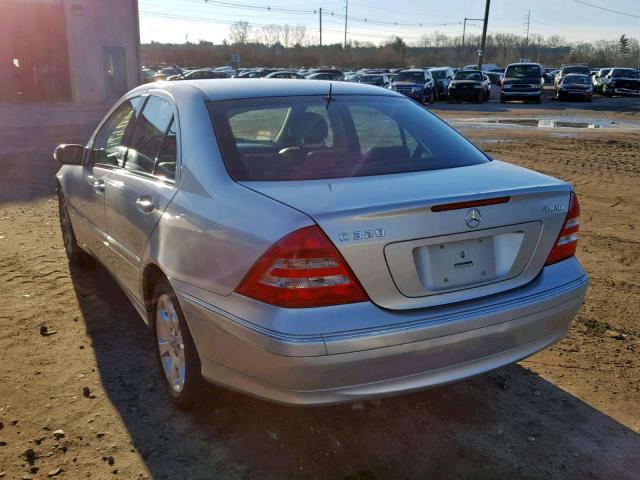 WDBRF84J65F680688 - 2005 MERCEDES-BENZ C 320 4MAT GRAY photo 3