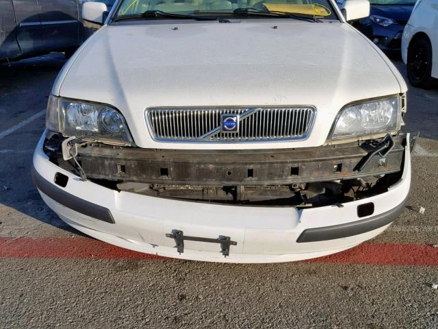 YV1VS29532F864321 - 2002 VOLVO S40 1.9T WHITE photo 9