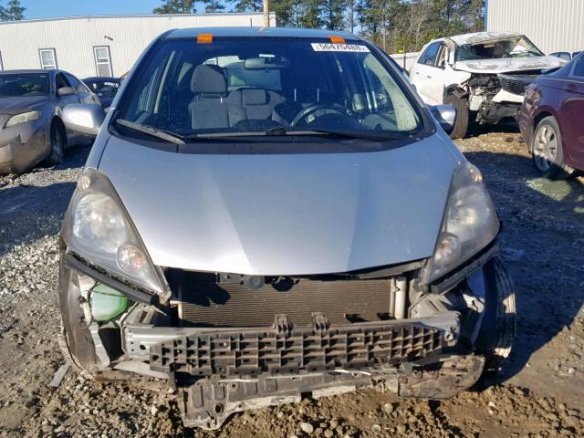 JHMGE8H32CC028719 - 2012 HONDA FIT SILVER photo 9