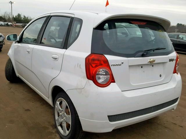 KL1TG6DE4BB189817 - 2011 CHEVROLET AVEO LT YELLOW photo 3