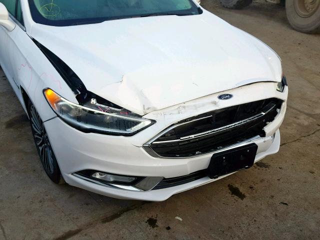 3FA6P0RUXJR192319 - 2018 FORD FUSION TIT WHITE photo 9