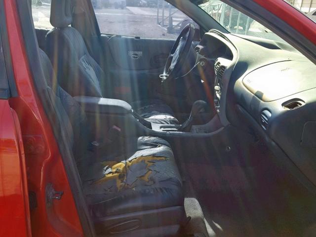 1G2WR52111F240499 - 2001 PONTIAC GRAND PRIX RED photo 5
