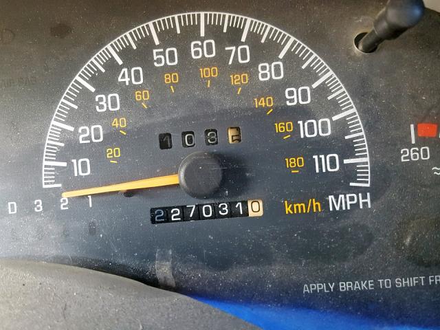 1G2WR52111F240499 - 2001 PONTIAC GRAND PRIX RED photo 8