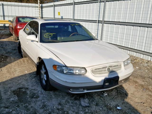 2G4WF551521161695 - 2002 BUICK REGAL GS WHITE photo 1