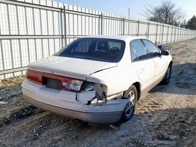 2G4WF551521161695 - 2002 BUICK REGAL GS WHITE photo 4