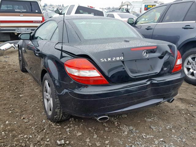 WDBWK54F07F147800 - 2007 MERCEDES-BENZ SLK 280 BLACK photo 3