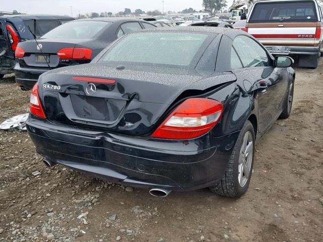 WDBWK54F07F147800 - 2007 MERCEDES-BENZ SLK 280 BLACK photo 4