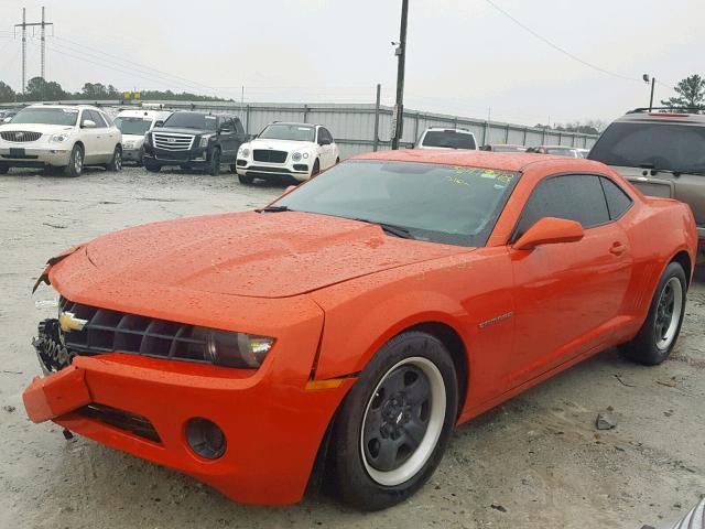 2G1FA1E3XC9146408 - 2012 CHEVROLET CAMARO LS ORANGE photo 2