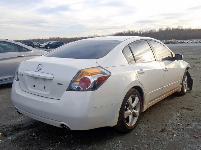 1N4BL21E98N452684 - 2008 NISSAN ALTIMA 3.5 WHITE photo 4