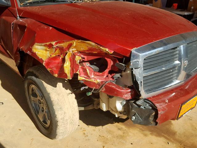 1D7HE48N76S698251 - 2006 DODGE DAKOTA QUA MAROON photo 9