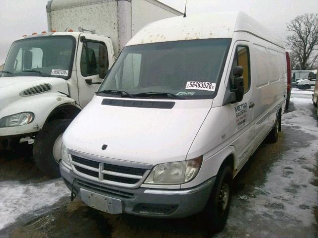 WD0PD744965966195 - 2006 DODGE SPRINTER 2 WHITE photo 2