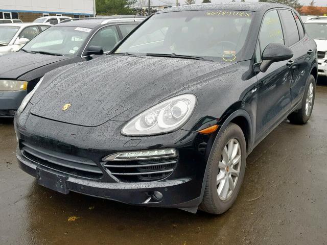 WP1AF2A24DLA40048 - 2013 PORSCHE CAYENNE BLACK photo 2