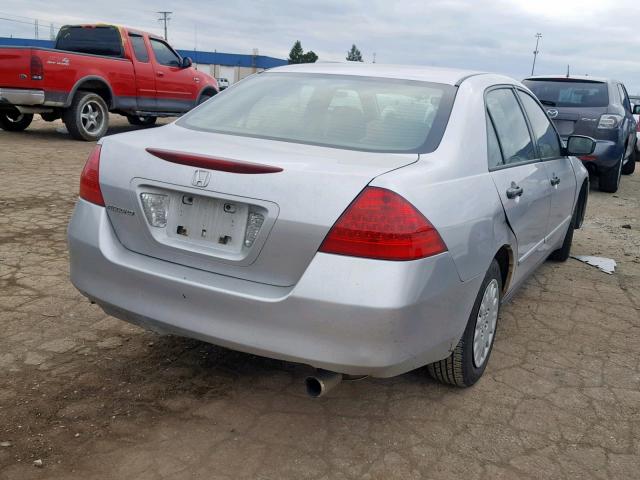 1HGCM56107A012038 - 2007 HONDA ACCORD VAL SILVER photo 4