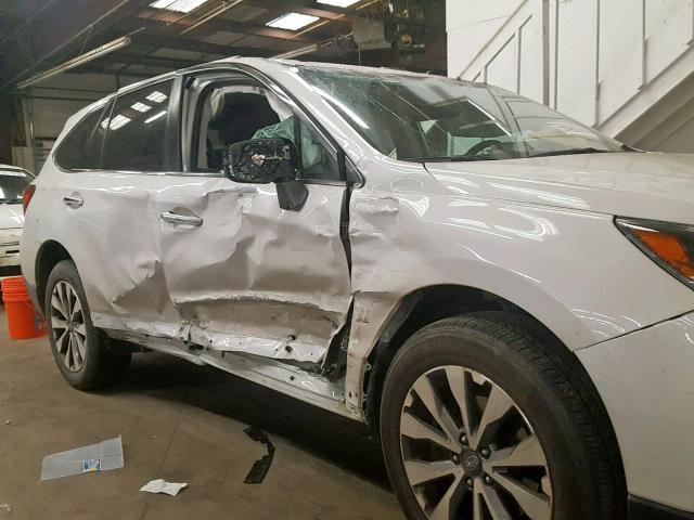 4S4BSATC5J3200138 - 2018 SUBARU OUTBACK TO GRAY photo 9