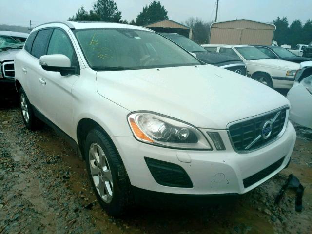 YV4952DL8D2424316 - 2013 VOLVO XC60 3.2 WHITE photo 1