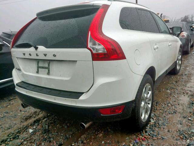 YV4952DL8D2424316 - 2013 VOLVO XC60 3.2 WHITE photo 4