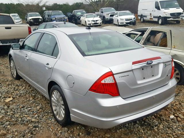 3FADP0L31BR129778 - 2011 FORD FUSION HYB SILVER photo 3