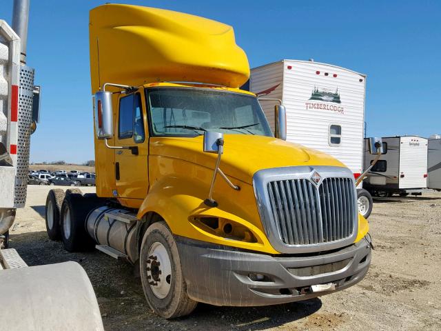 1HSCUAPRXBJ363342 - 2011 INTERNATIONAL PROSTAR PR YELLOW photo 1