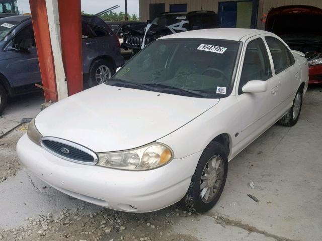 1FAFP6538XK208675 - 1999 FORD CONTOUR LX WHITE photo 2