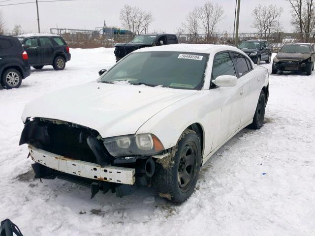 2C3CDXAG1CH110288 - 2012 DODGE CHARGER PO WHITE photo 2