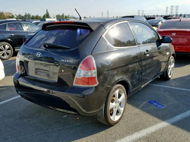 KMHCN36C67U051258 - 2007 HYUNDAI ACCENT SE BLACK photo 4