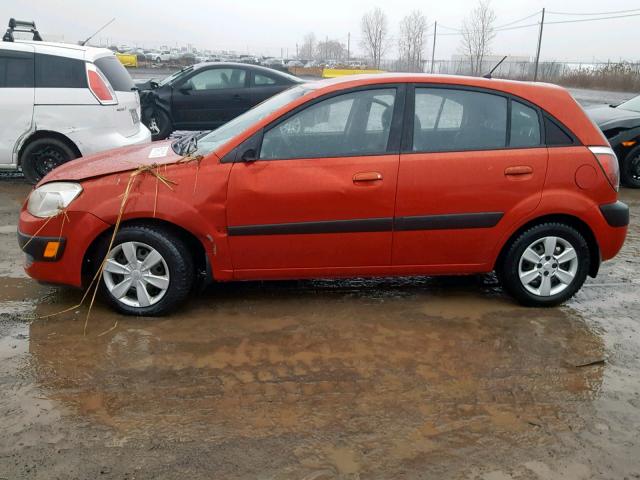 KNADE163166166136 - 2006 KIA RIO 5 RED photo 9