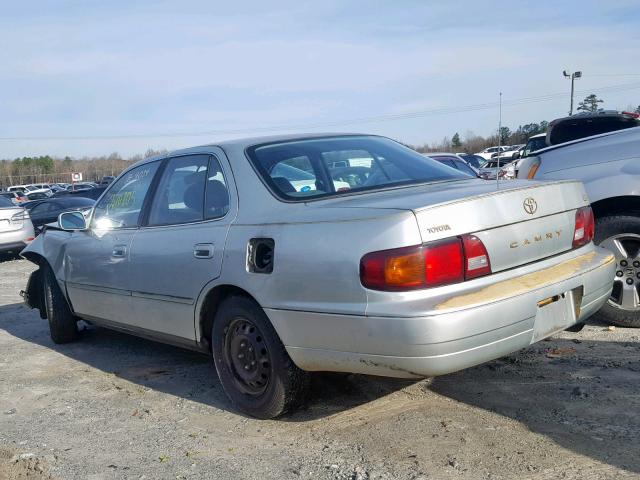 4T1BG12K1TU727875 - 1996 TOYOTA CAMRY DX BLUE photo 3