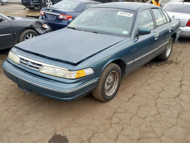 2FALP74WXSX166441 - 1995 FORD CROWN VICT BLUE photo 2