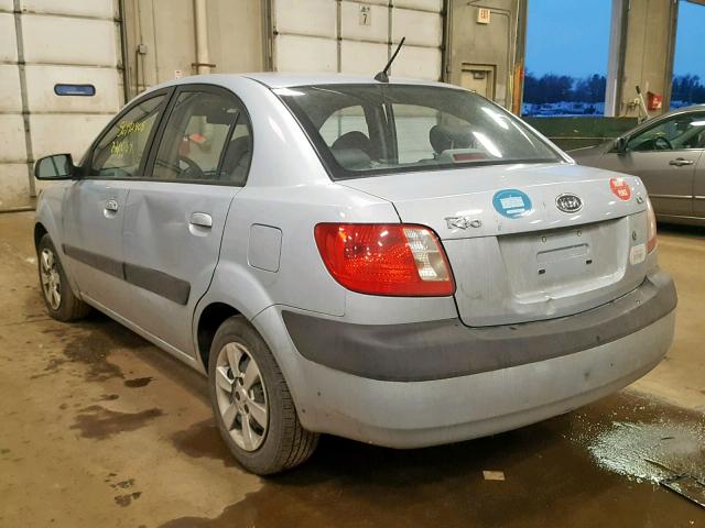 KNADE123666061064 - 2006 KIA RIO SILVER photo 3