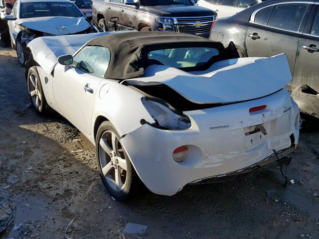 1G2MB35B97Y105062 - 2007 PONTIAC SOLSTICE WHITE photo 3