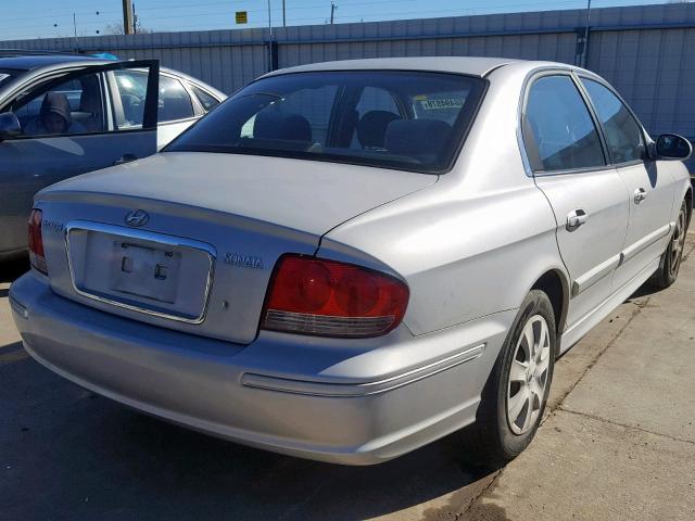 KMHWF25S62A532490 - 2002 HYUNDAI SONATA SILVER photo 4