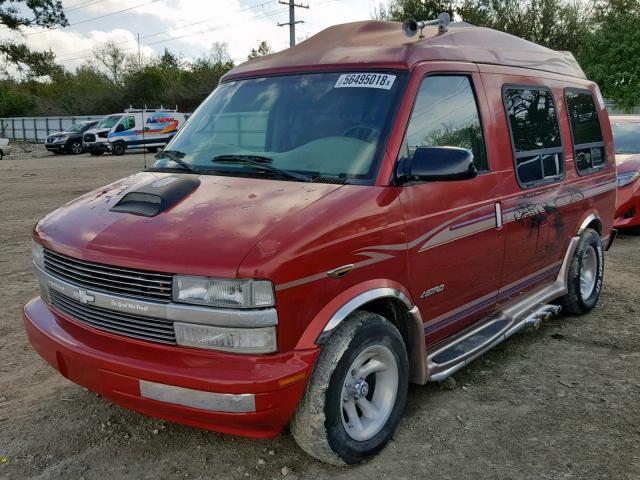 1GBDM19W1XB132142 - 1999 CHEVROLET ASTRO RED photo 2