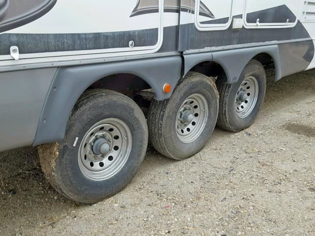 1W53ATR327Y035969 - 2007 OTHER 5TH WHEEL WHITE photo 8