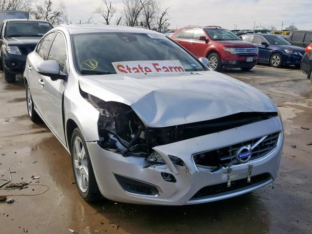 YV1622FS3C2042030 - 2012 VOLVO S60 T5 SILVER photo 1