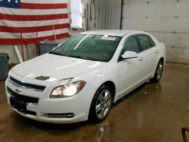 1G1ZH57B694263676 - 2009 CHEVROLET MALIBU 1LT WHITE photo 2
