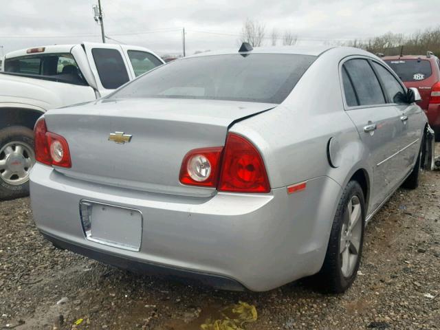 1G1ZC5EUXCF259144 - 2012 CHEVROLET MALIBU 1LT 银色 照片 4