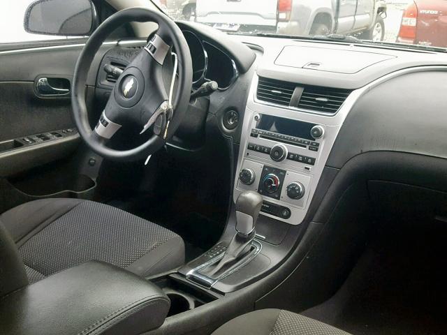 1G1ZC5EUXCF259144 - 2012 CHEVROLET MALIBU 1LT 银色 照片 9