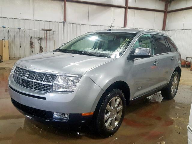 2LMDU88C07BJ13345 - 2007 LINCOLN MKX SILVER photo 2