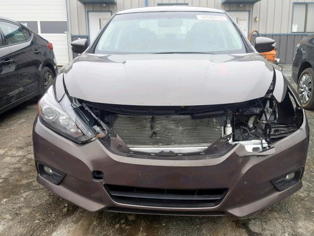 1N4BL3AP8HC182236 - 2017 NISSAN ALTIMA 3.5 CHARCOAL photo 9