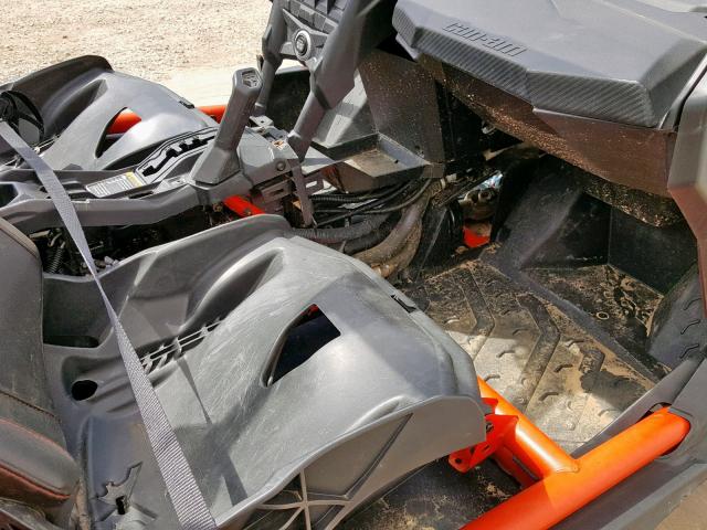 3JBVXAW23HK003272 - 2017 CAN-AM MAVERICK X ORANGE photo 17