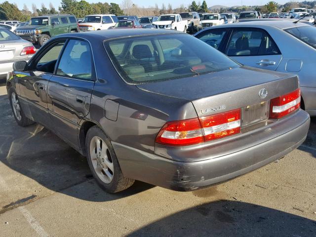 JT8BF28G010339815 - 2001 LEXUS ES 300 GRAY photo 3