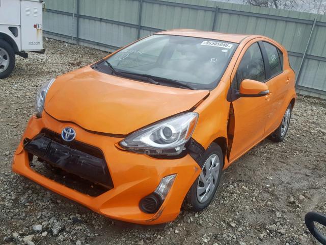 JTDKDTB35F1107053 - 2015 TOYOTA PRIUS C ORANGE photo 2