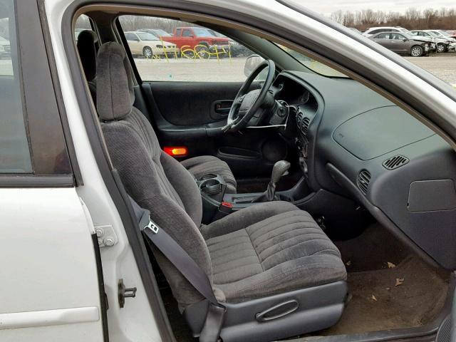 1G2WP52K1WF269071 - 1998 PONTIAC GRAND PRIX WHITE photo 5