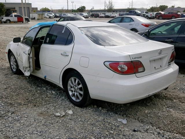 JTHBF30G420041108 - 2002 LEXUS ES 300 WHITE photo 3