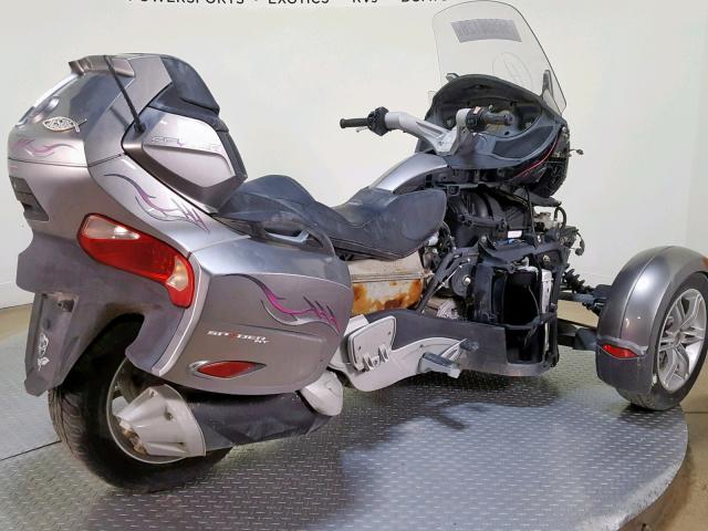 2BXJBWC1XBV001260 - 2011 CAN-AM SPYDER ROA GRAY photo 8