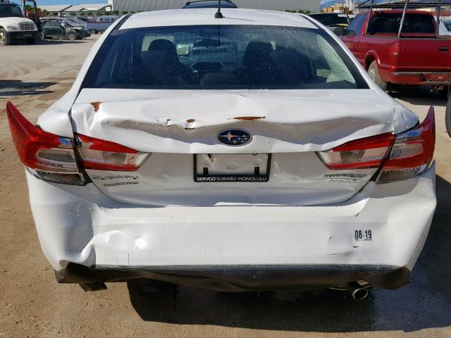 4S3GKAA61H3608590 - 2017 SUBARU IMPREZA WHITE photo 9